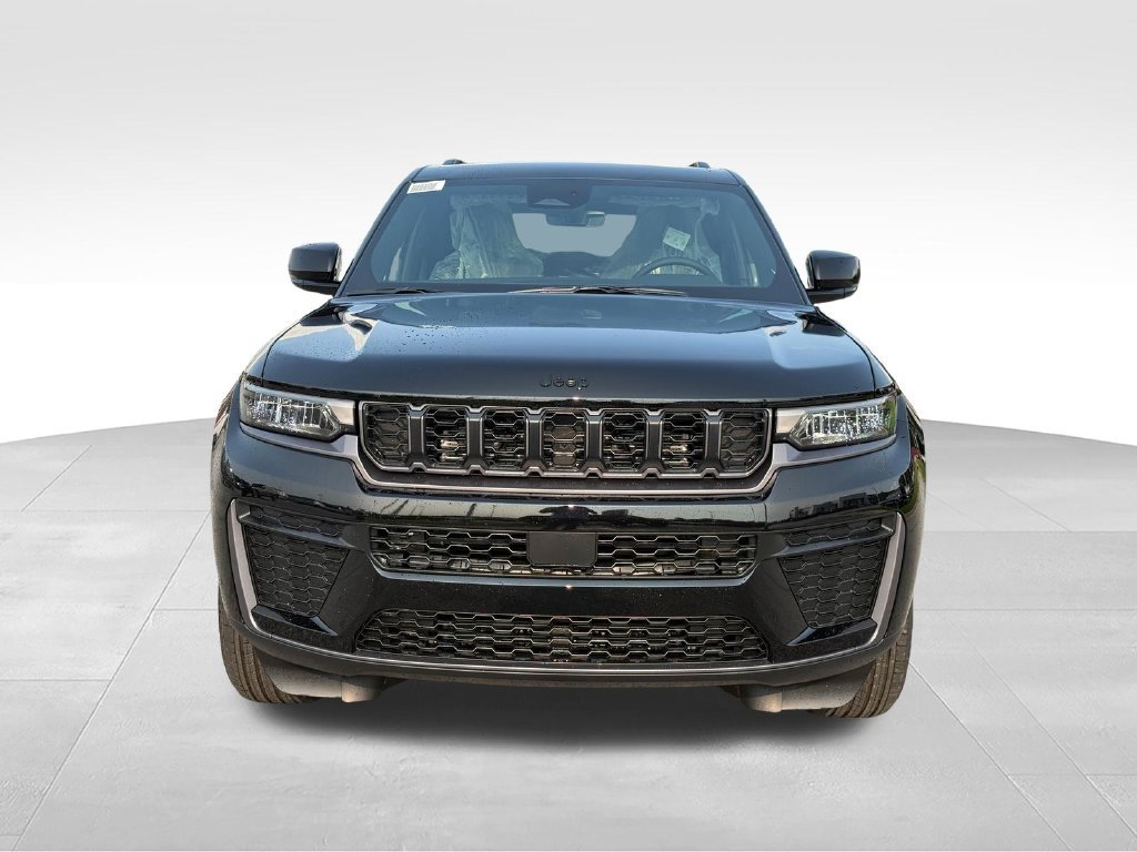 New 2026 Jeep Grand Cherokee Altitude RWD image 26