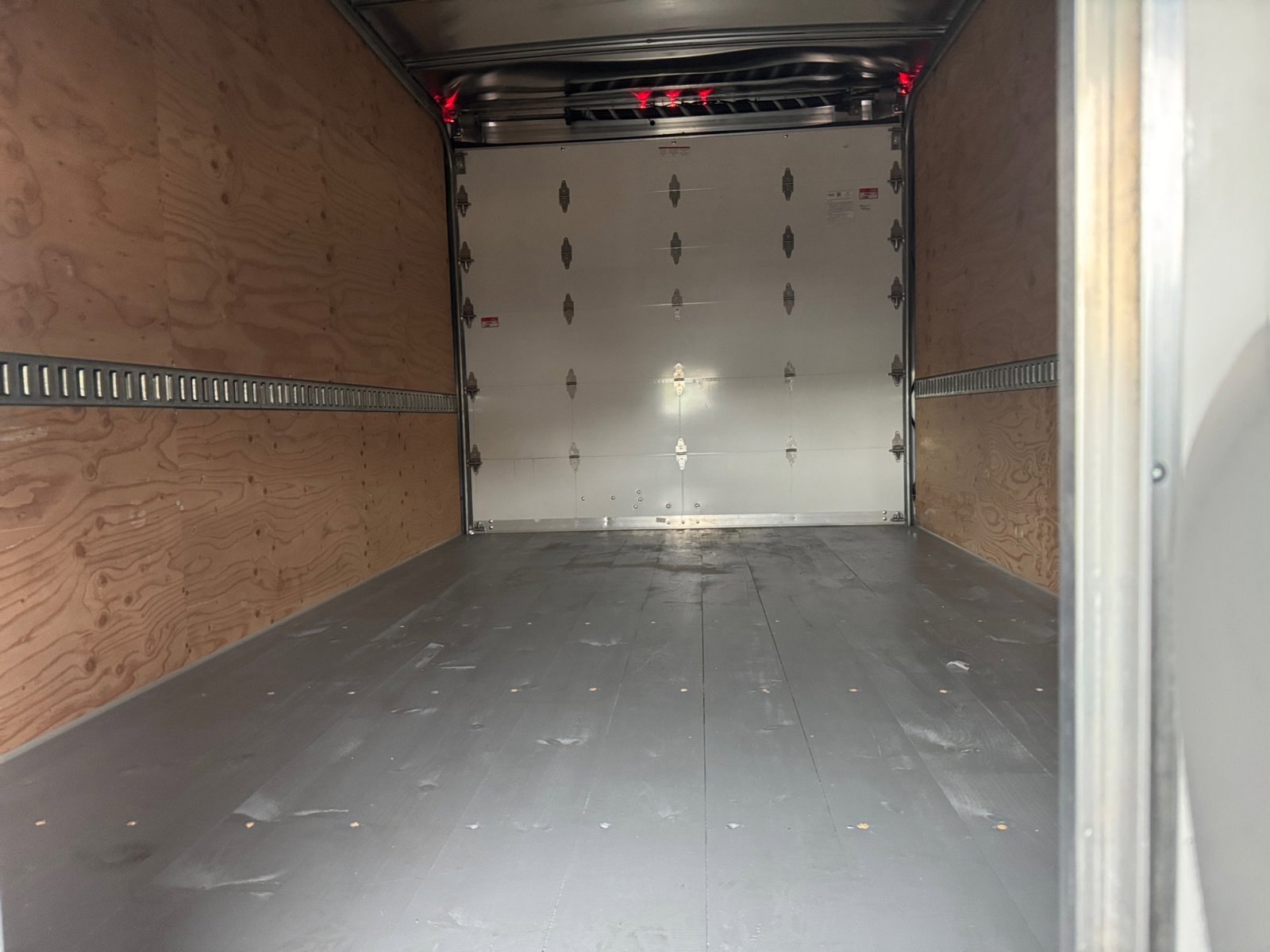 New 2025 Ford E-450 and Econoline 450 Super Duty w/ Power Equipment Group image 33