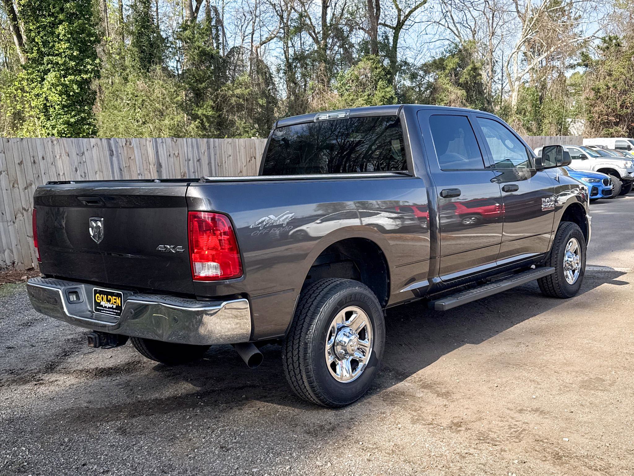 Used 2016 RAM 2500 Tradesman w/ Chrome Appearance Group image 10