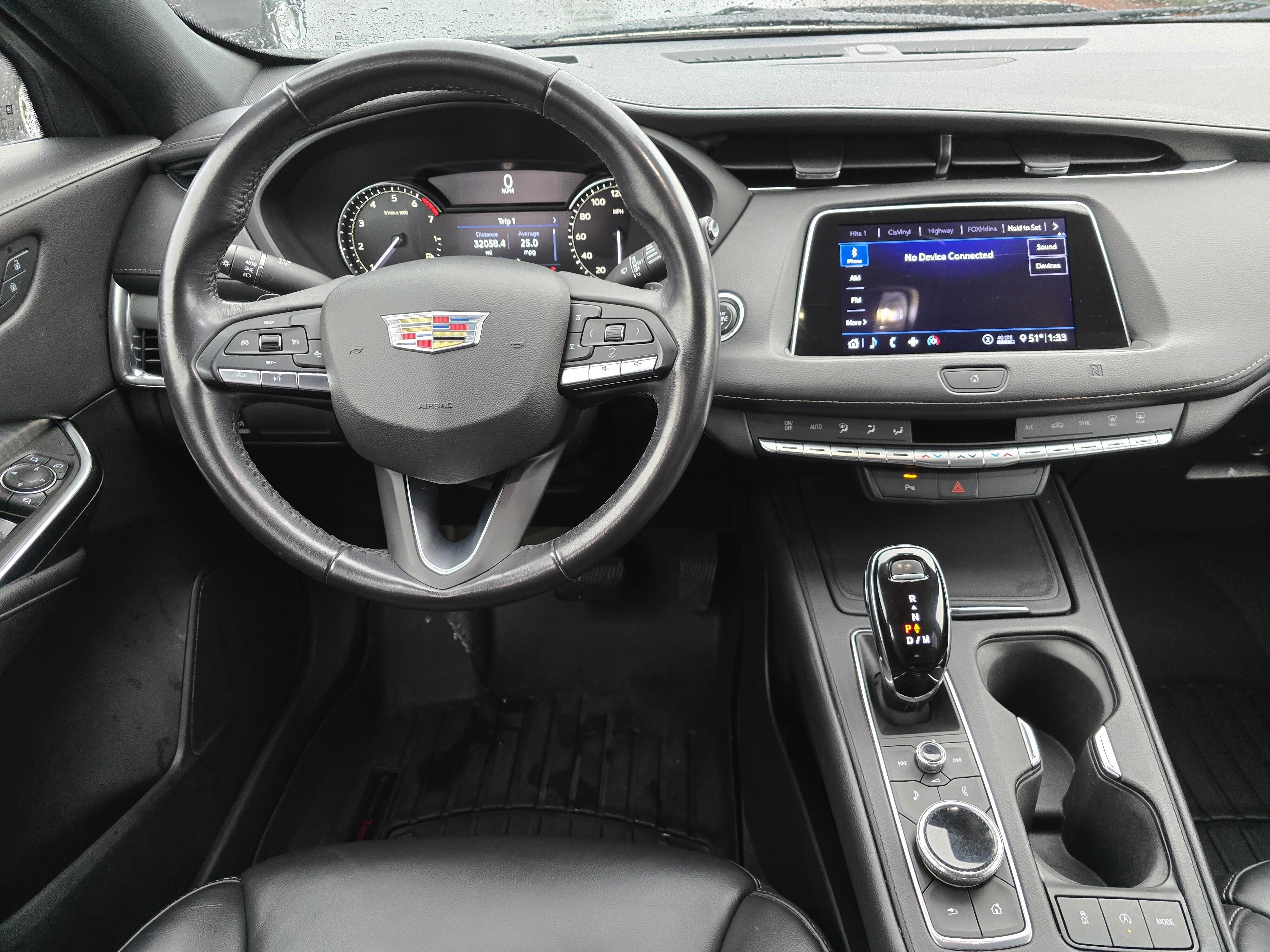 Used 2020 Cadillac XT4 Premium Luxury image 13