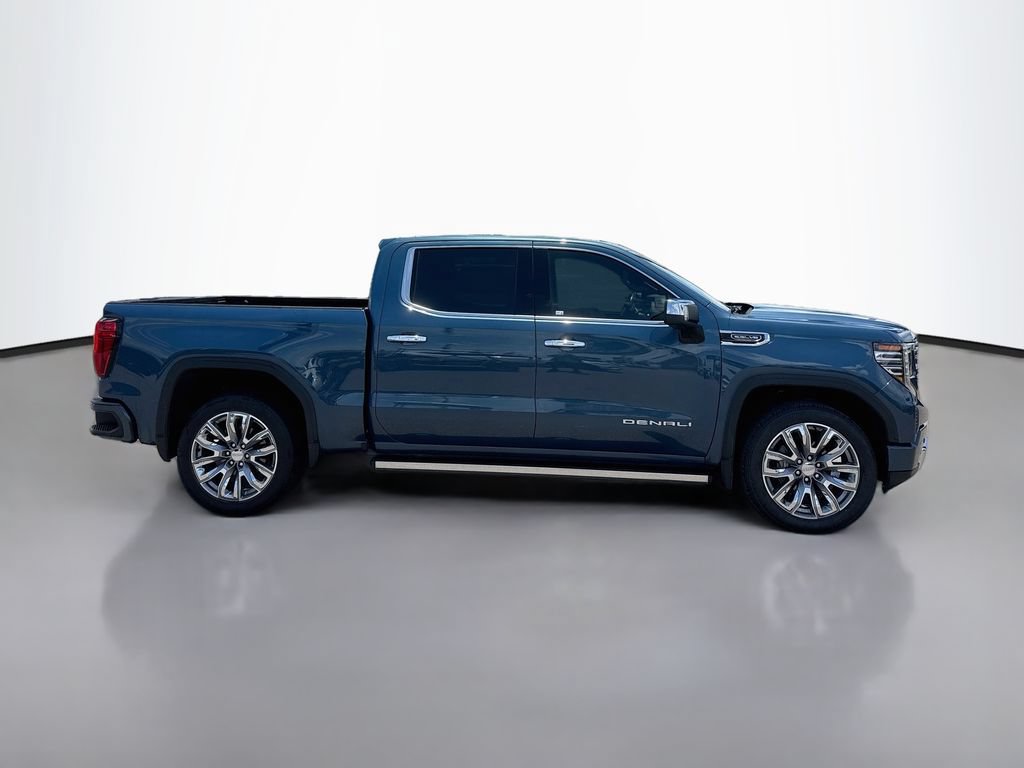 Used 2024 GMC Sierra 1500 Denali w/ Denali Reserve Package AWD/4WD image 8