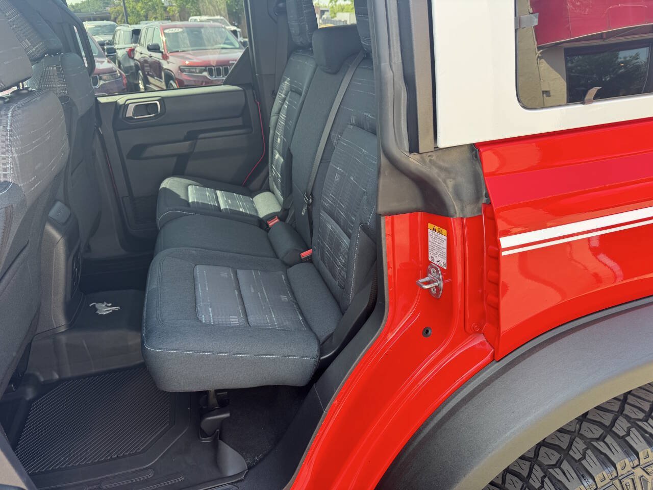 Used 2023 Ford Bronco Heritage Edition AWD/4WD image 8