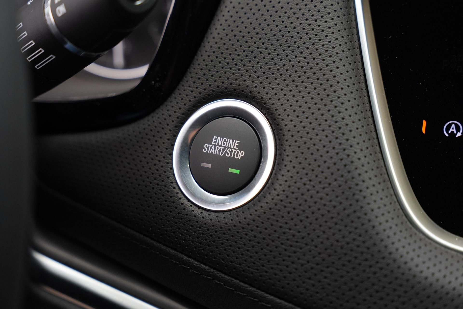 New 2026 Cadillac XT5 Luxury w/ LPO, Floor Liner Package image 15