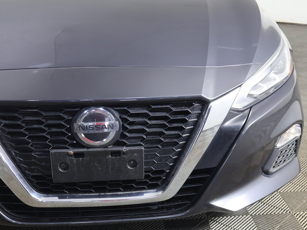 Used 2022 Nissan Altima 2.5 SV FWD image 12