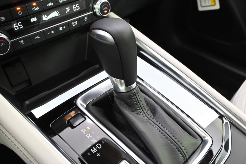 New 2025 MAZDA CX-5 AWD 2.5 S w/ Premium Plus Pkg image 30
