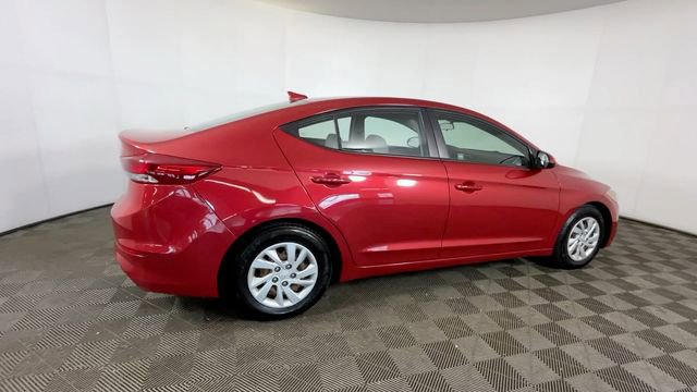Used 2017 Hyundai Elantra SE FWD image 5