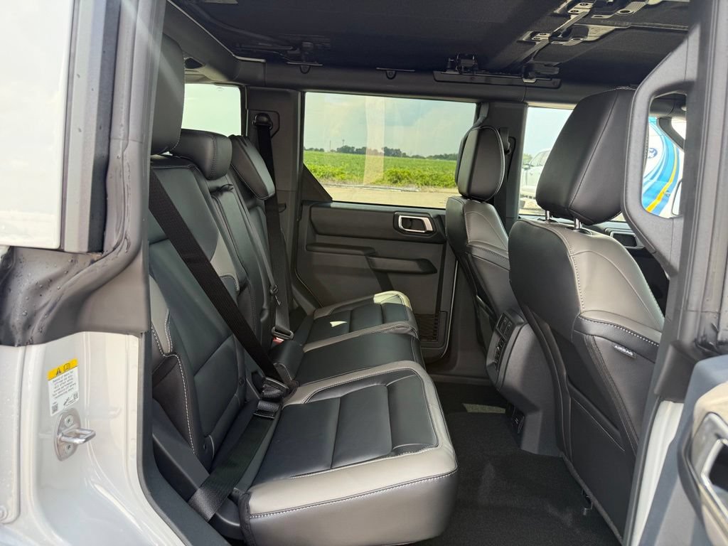 New 2026 Ford Bronco Outer Banks AWD/4WD image 31