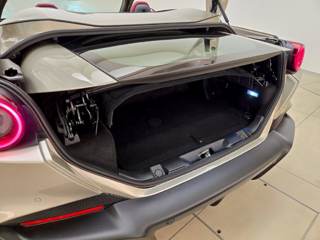 Used 2023 Ferrari Portofino M RWD image 23