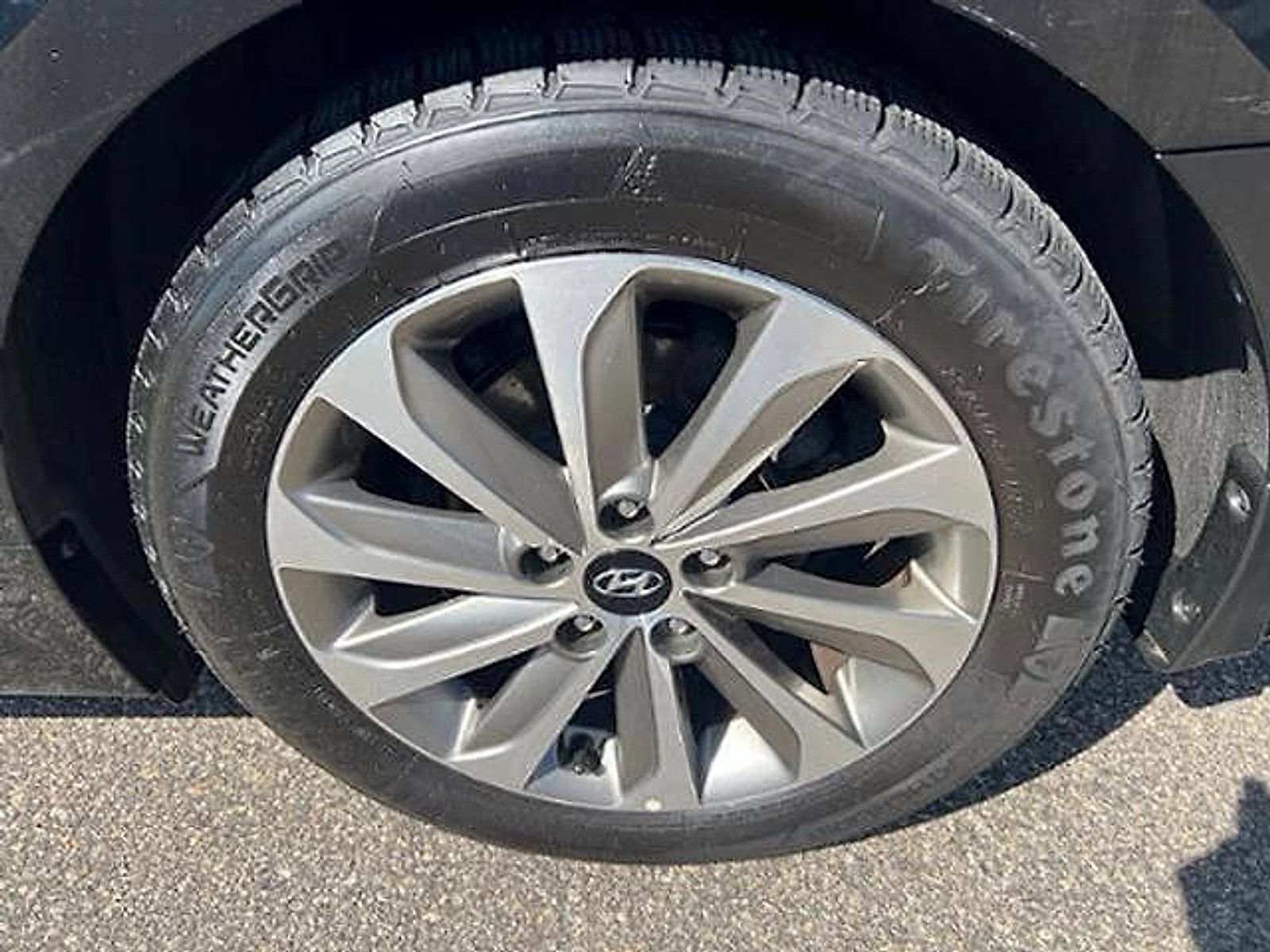 Used 2017 Hyundai Sonata Sport w/ Cargo Package FWD image 9
