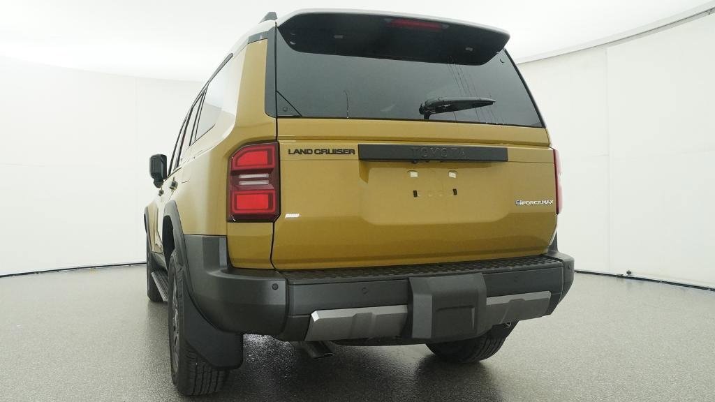 New 2026 Toyota Land Cruiser AWD/4WD image 12