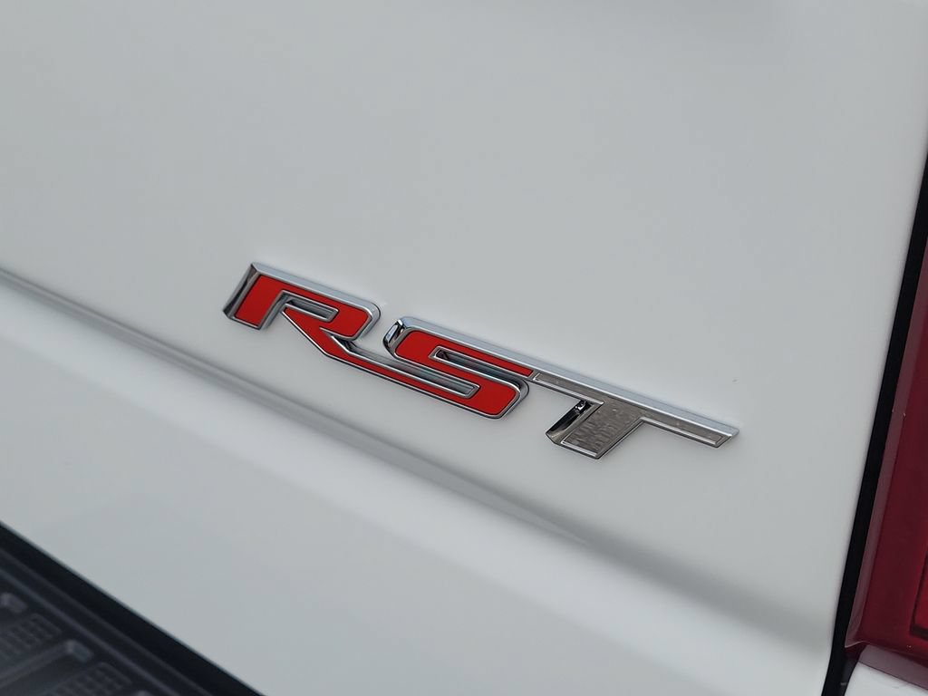 Used 2026 Chevrolet Silverado 1500 RST w/ RST Select Package RWD image 7