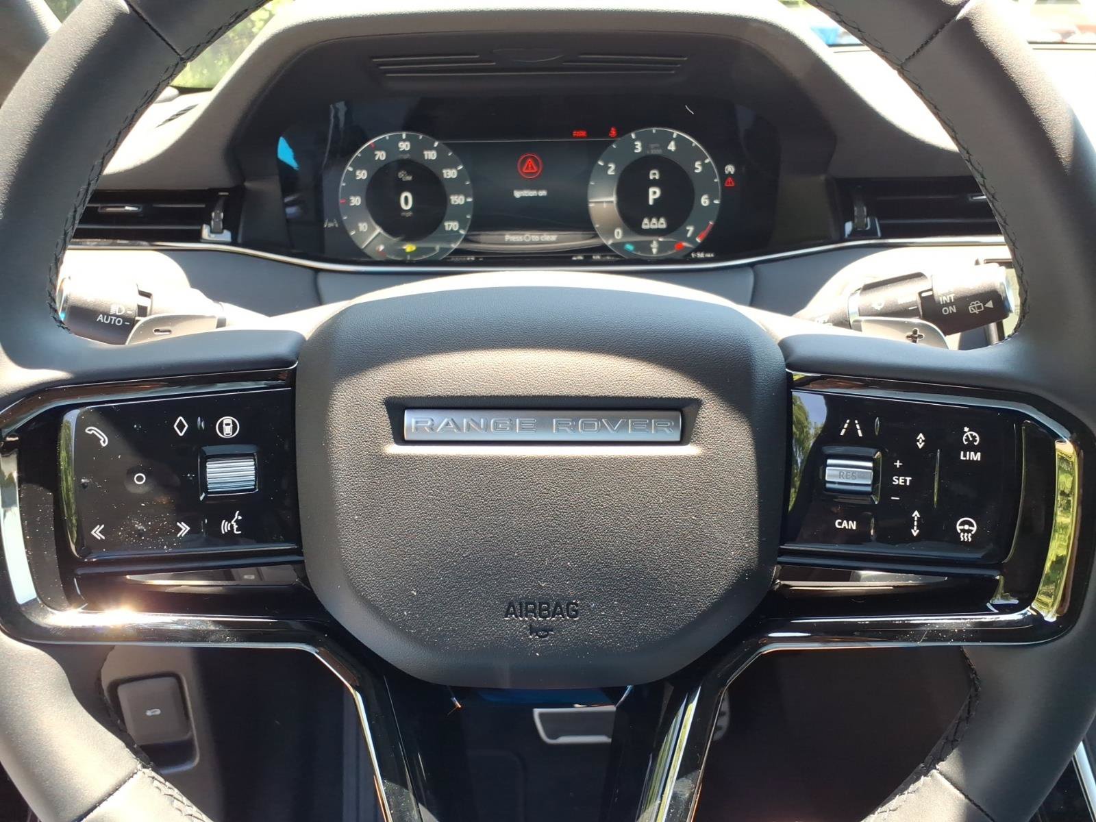 New 2026 Land Rover Range Rover Evoque Hoxton AWD/4WD image 11