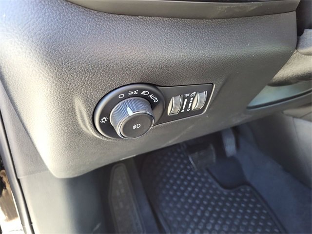 New 2026 Jeep Compass Latitude image 14