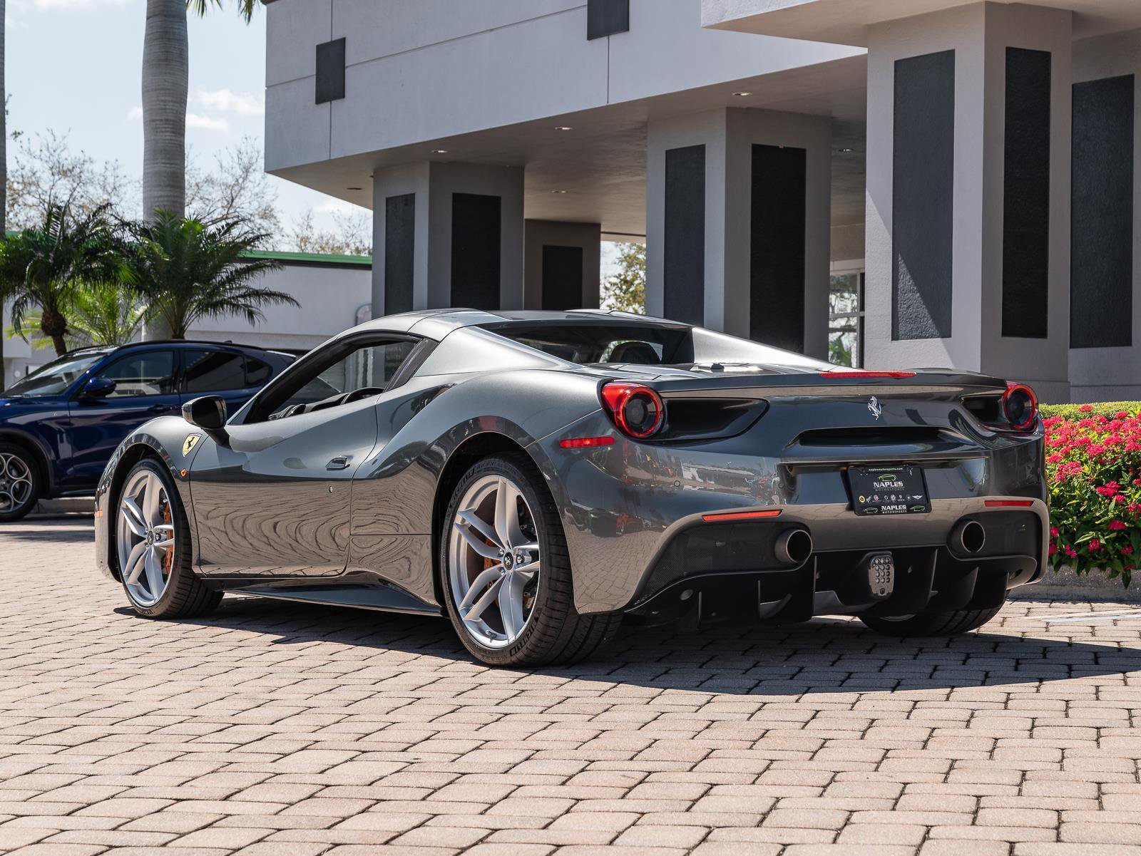 Used 2018 Ferrari 488 Spider image 27