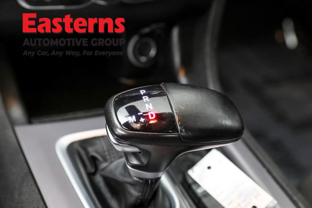 Used 2022 Dodge Charger SXT image 13