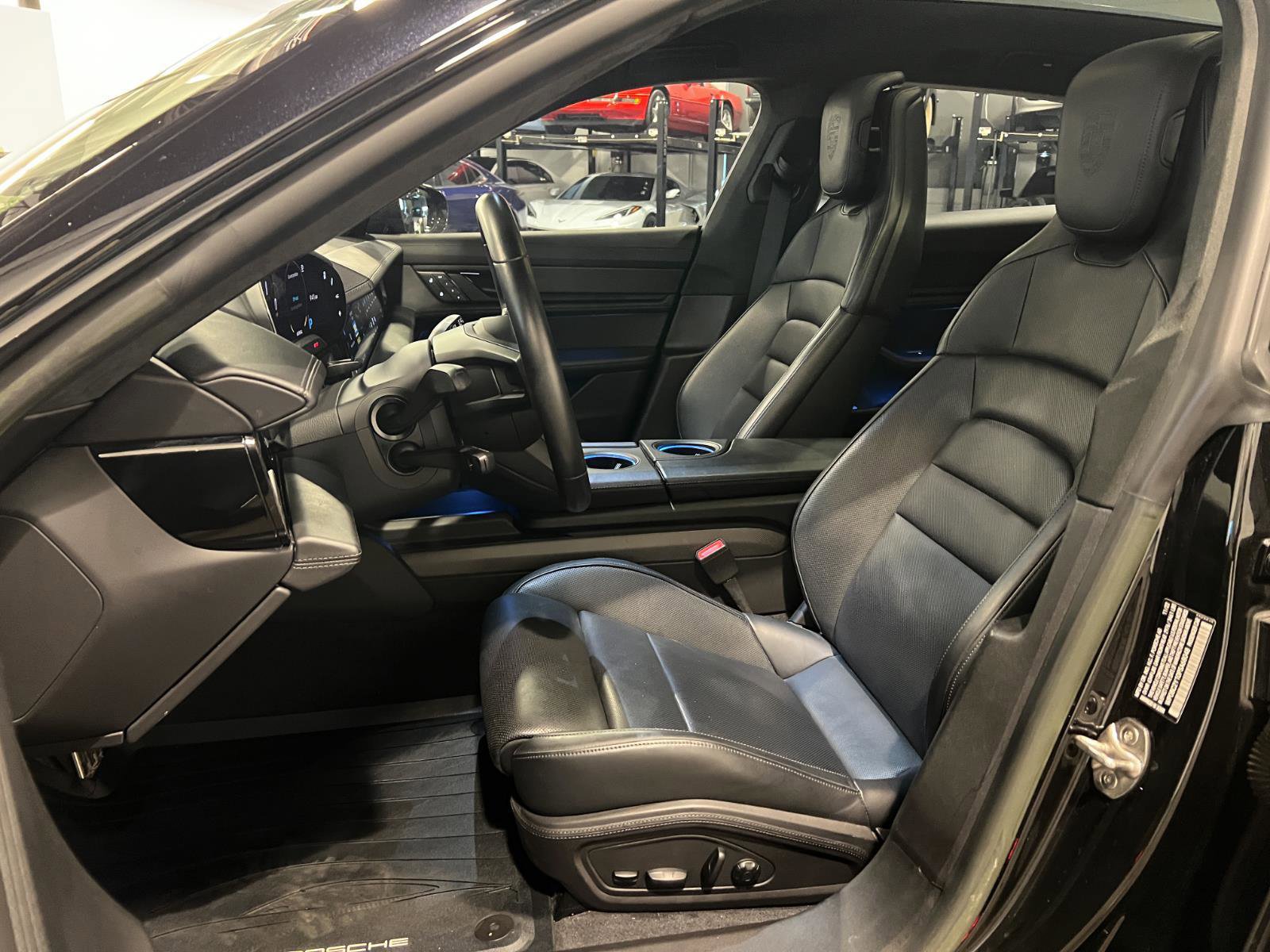 Used 2023 Porsche Taycan Turbo S image 9