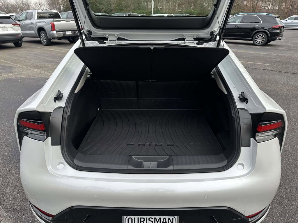 New 2026 Toyota Prius XLE image 14