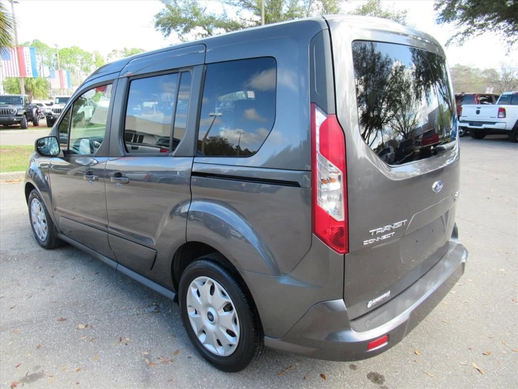 Used 2016 Ford Transit Connect XLT image 5