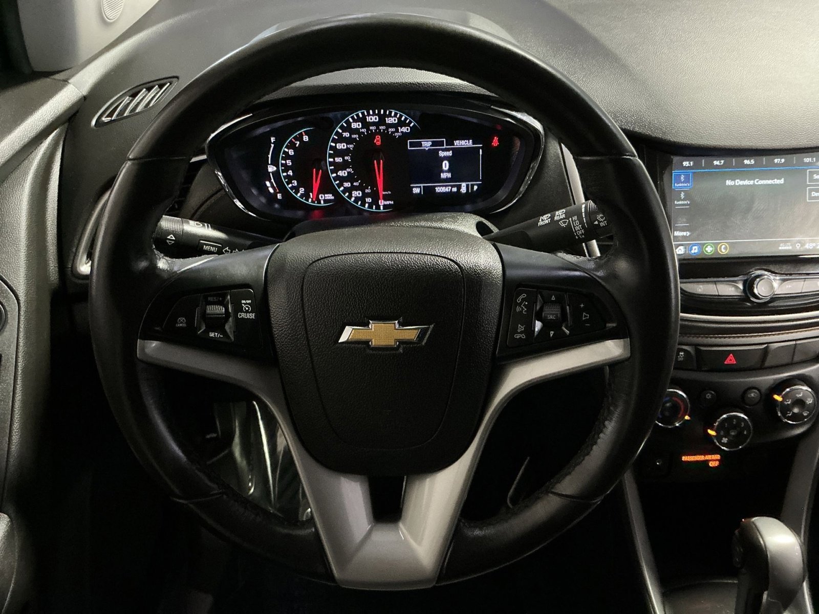 Used 2019 Chevrolet Trax LT w/ LT Convenience Package AWD/4WD image 24