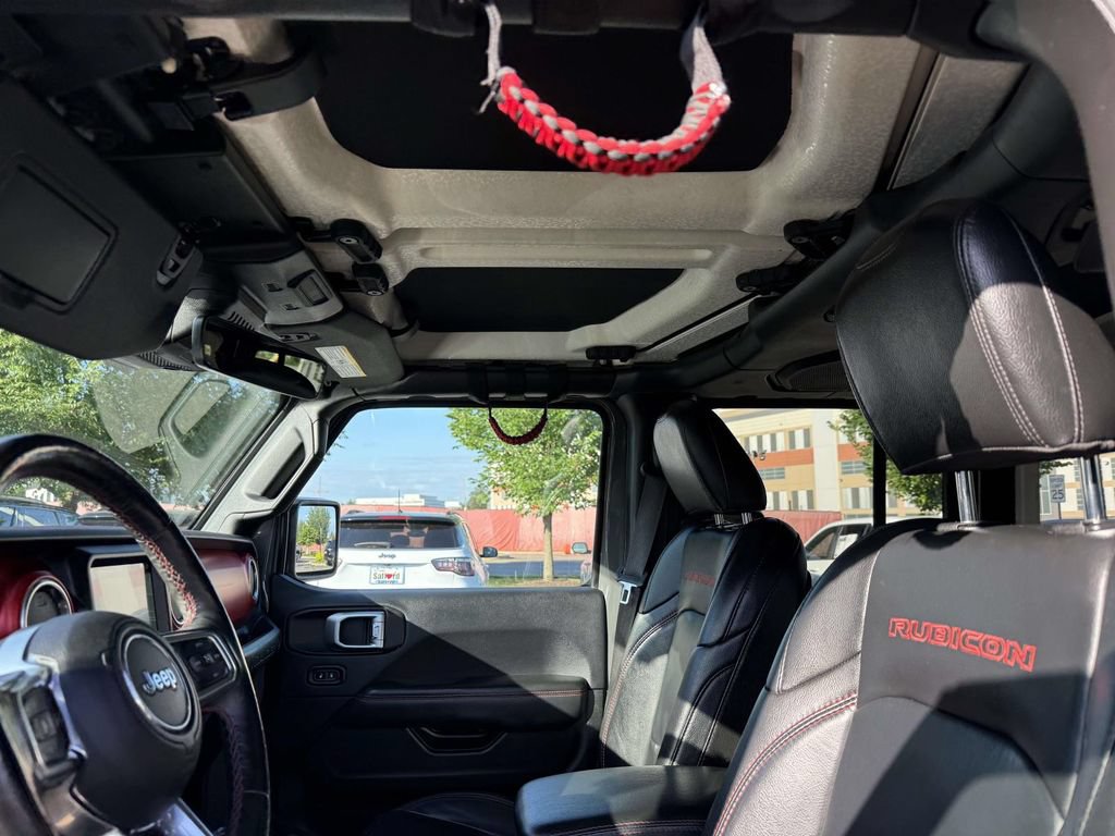 Certified 2019 Jeep Wrangler Unlimited Rubicon w/ Dual Top Group AWD/4WD image 4