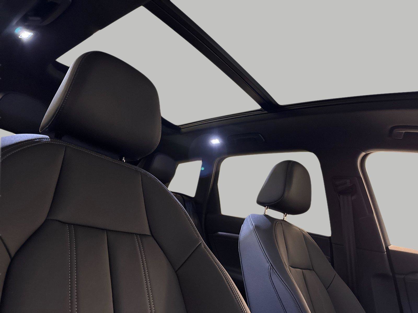 New 2027 Audi Q6 e-tron Premium image 16