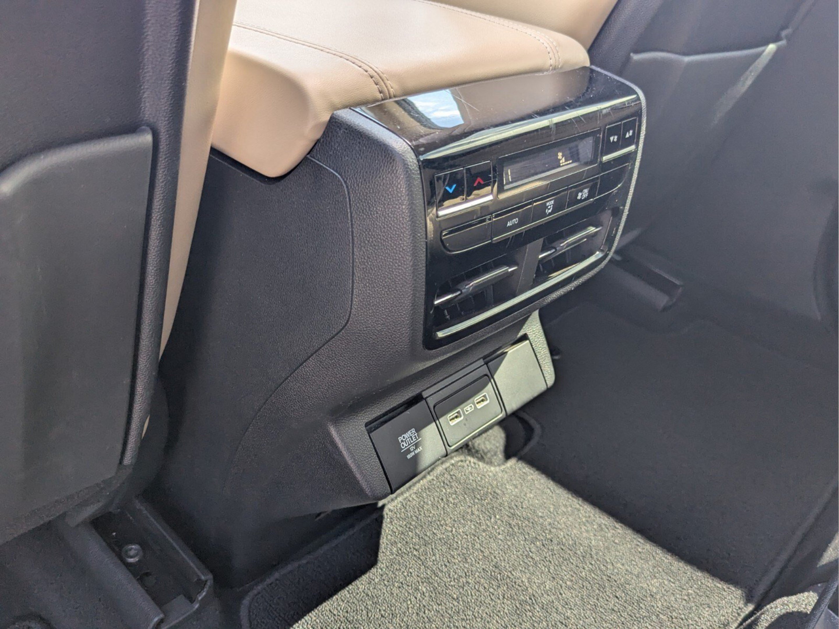 Used 2022 Acura MDX w/ Technology Package FWD image 30