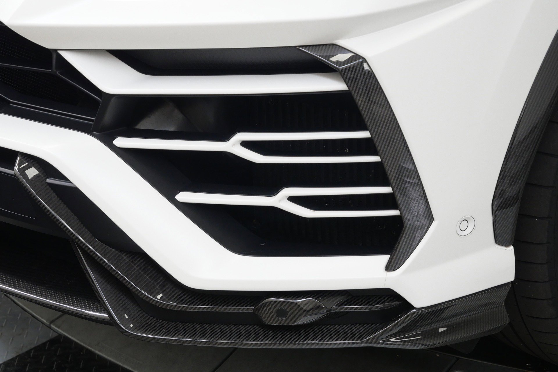 Used 2021 Lamborghini Urus AWD/4WD image 41