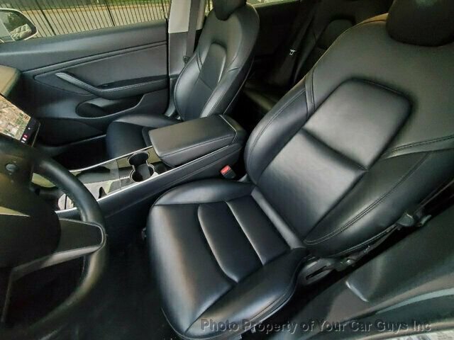 Used 2019 Tesla Model 3 image 25