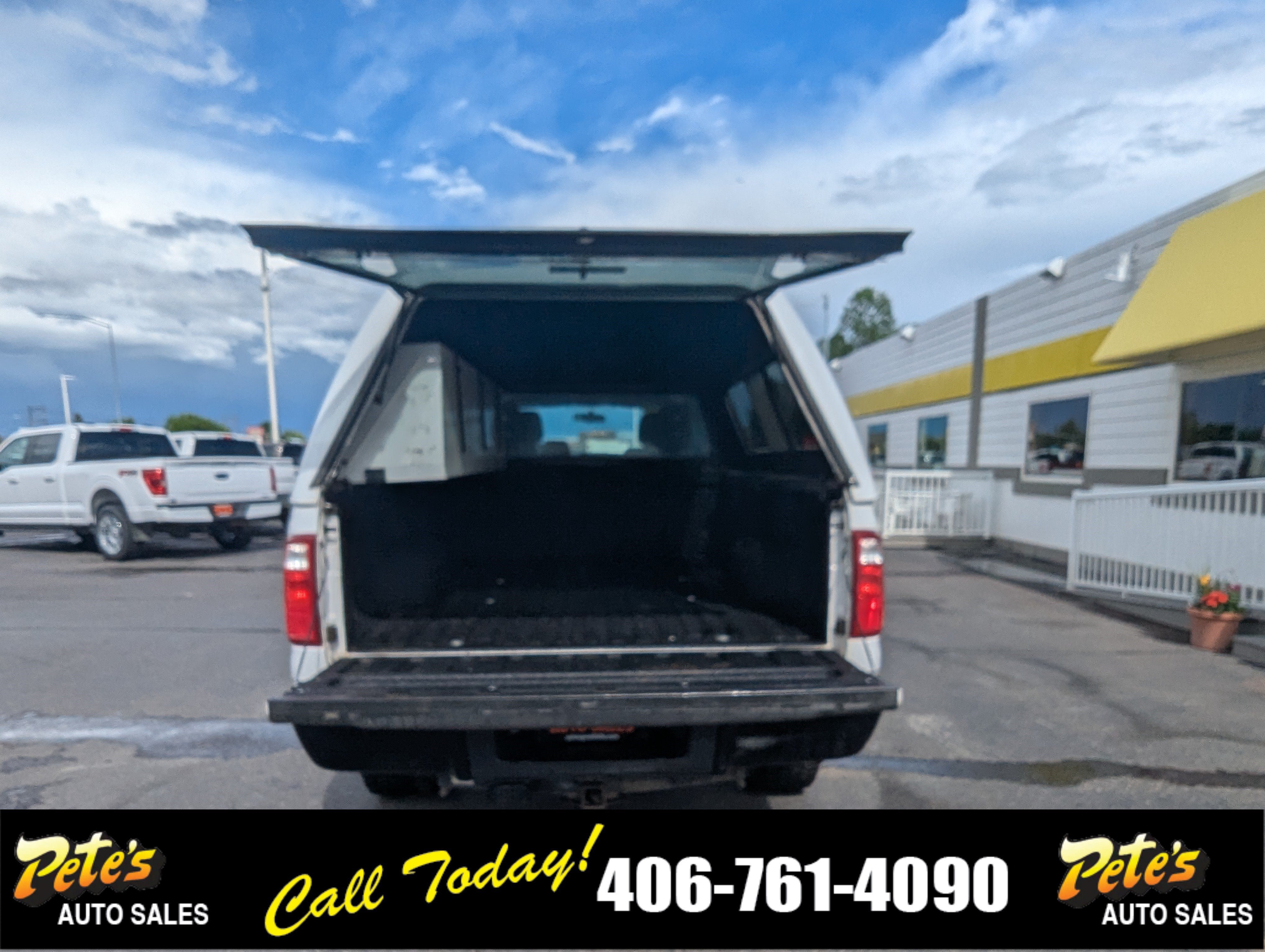 Used 2015 Ford F250 XL w/ Power Equipment Group AWD/4WD image 12