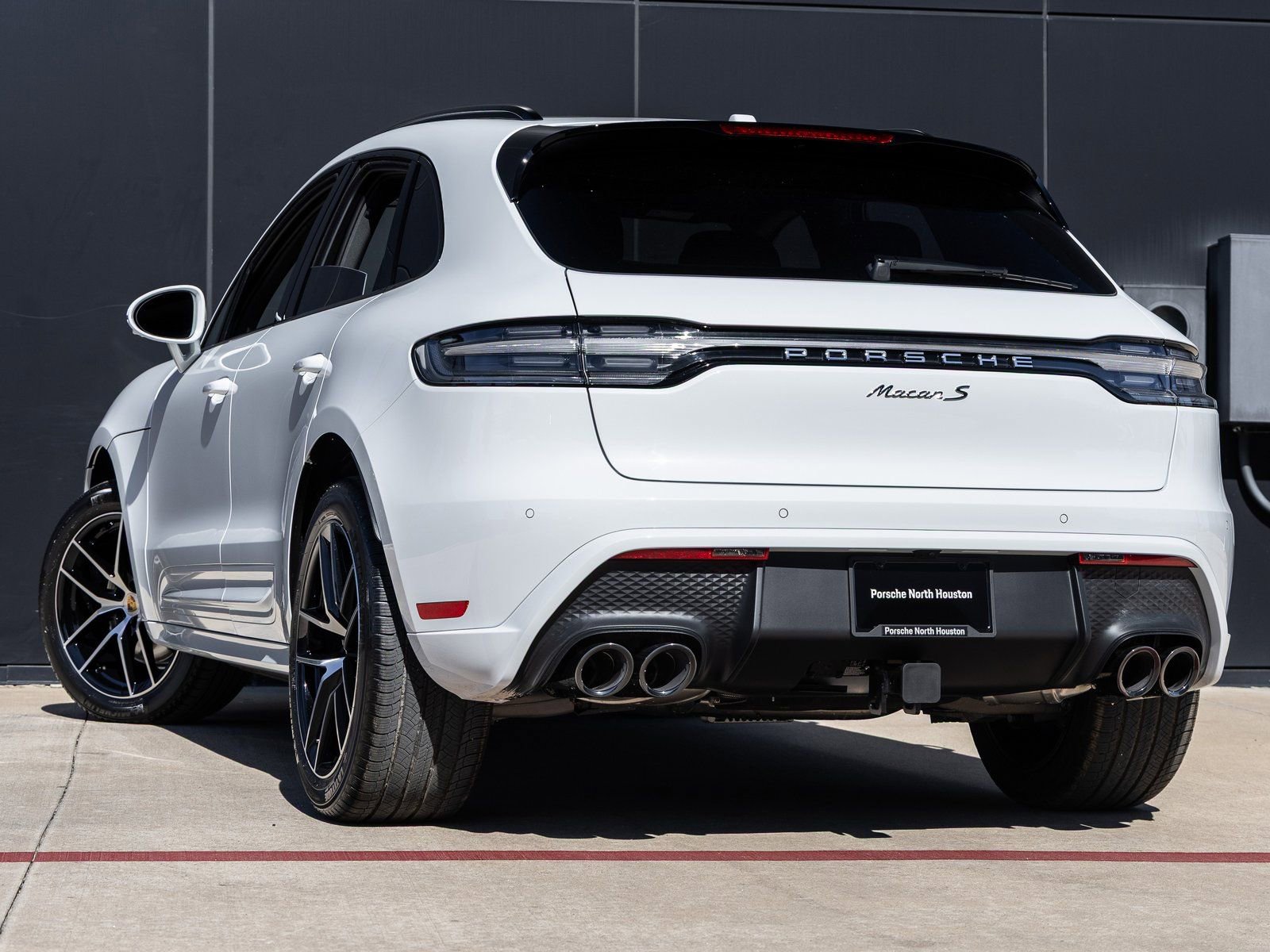 New 2026 Porsche Macan S image 3
