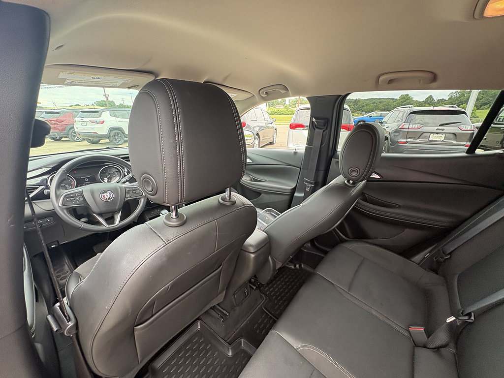 Used 2023 Buick Encore GX Preferred w/ Cold Weather Comfort Package FWD image 18