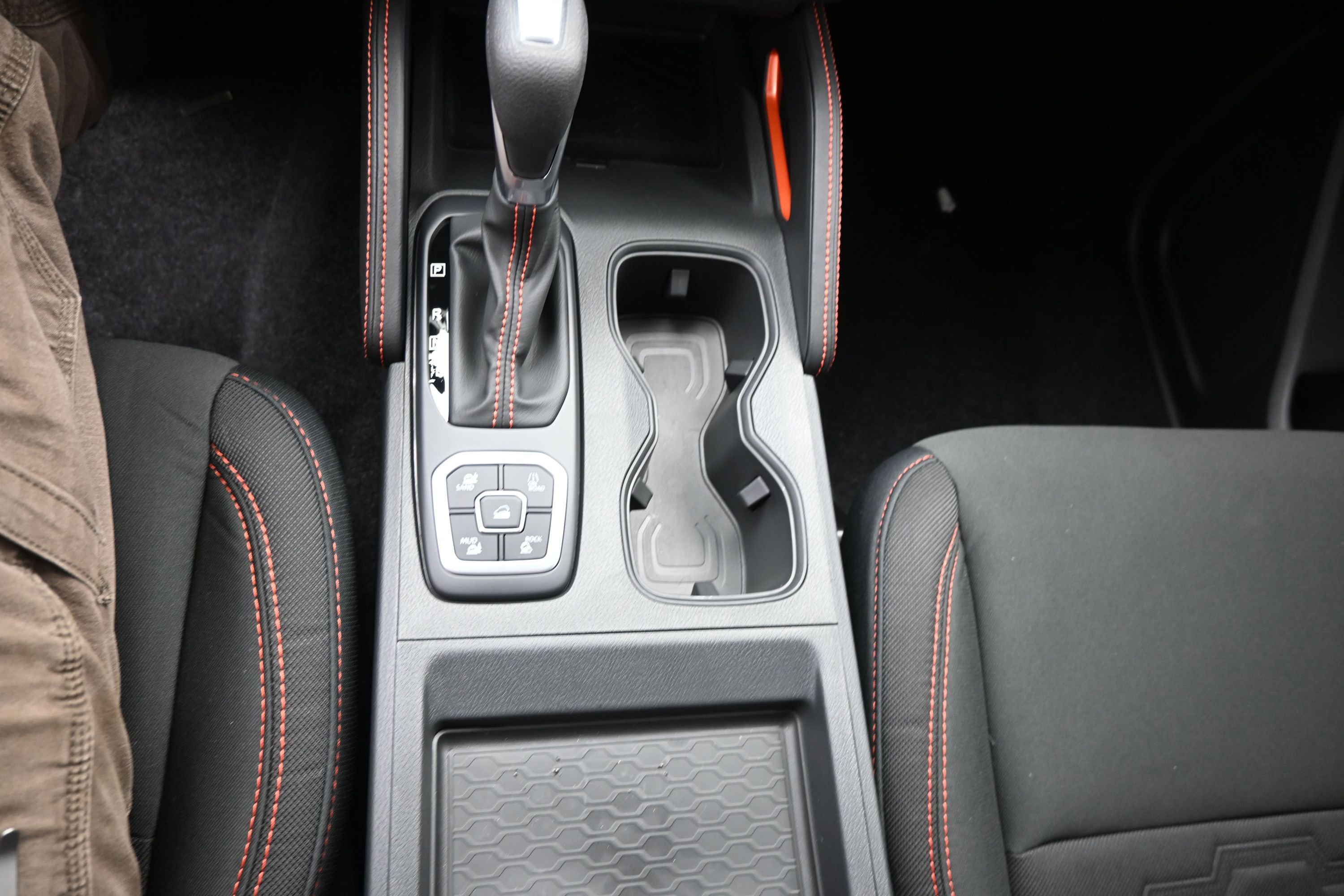 New 2026 Nissan Frontier PRO-4X AWD/4WD image 18