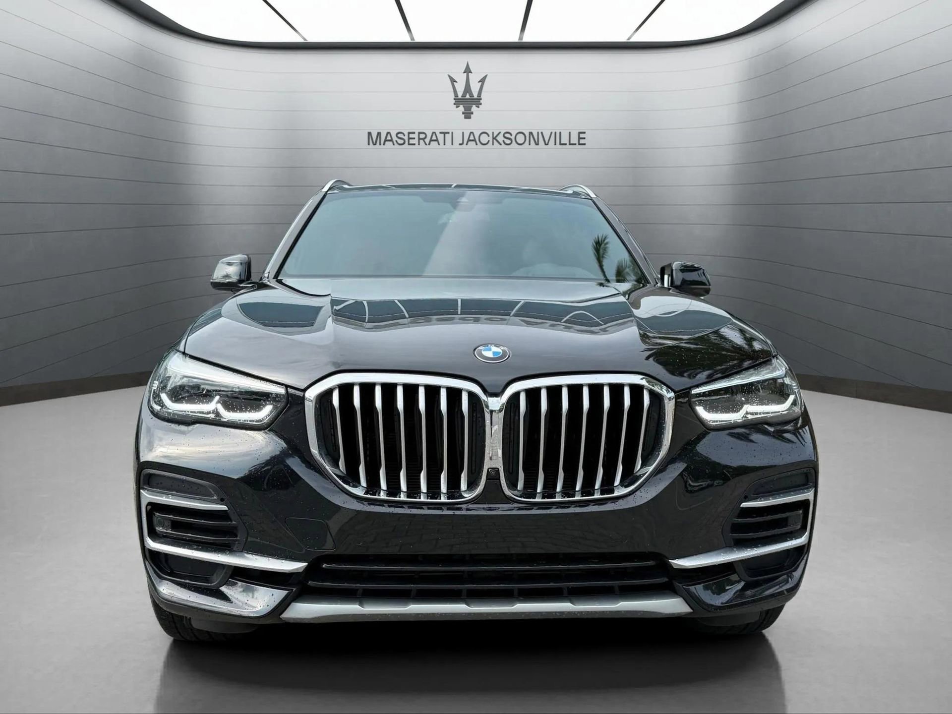 Used 2022 BMW X5 xDrive40i w/ Premium Package AWD/4WD image 8