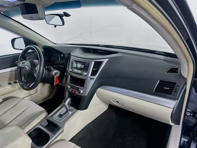 Used 2014 Subaru Outback 2.5i image 25