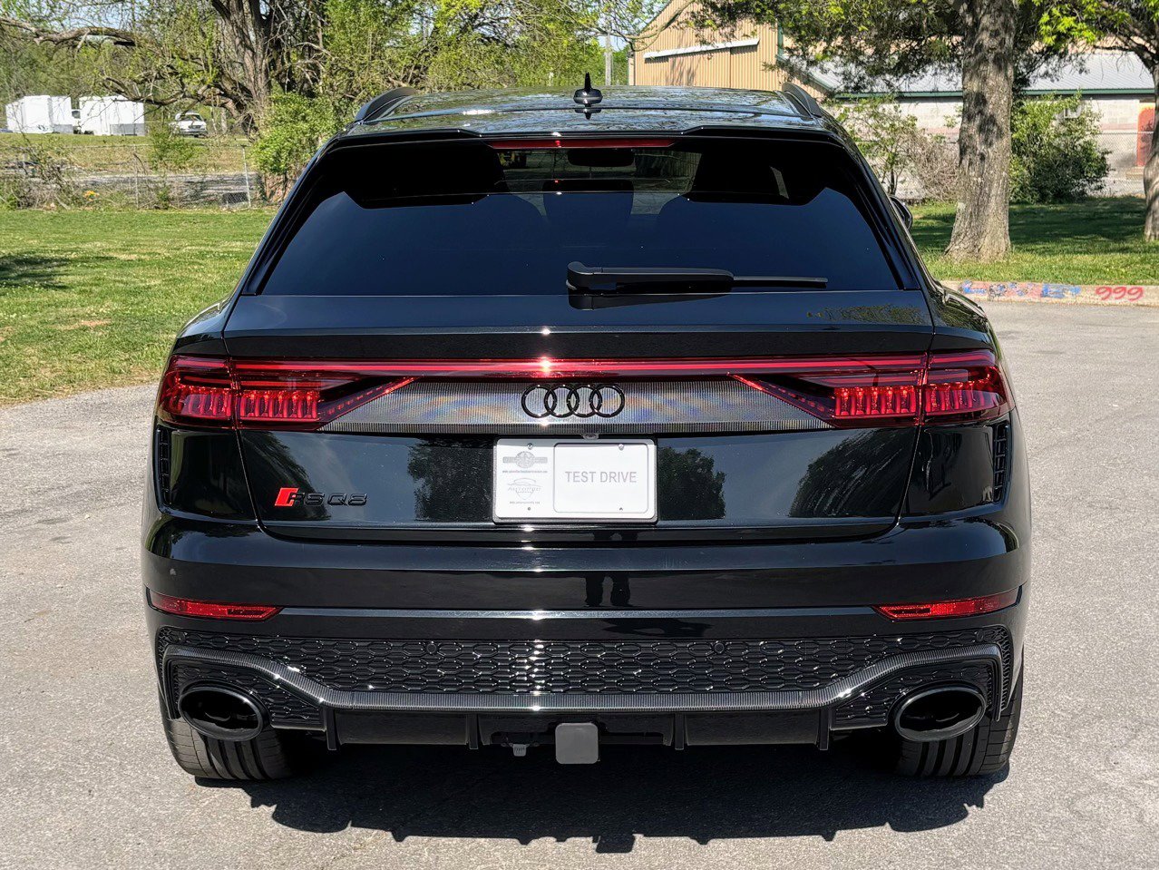 Used 2023 Audi RS Q8 w/ Black Optic Package image 6