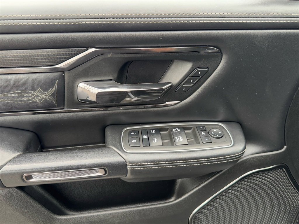 Used 2022 RAM 1500 Limited w/ Body Color Bumper Group image 12