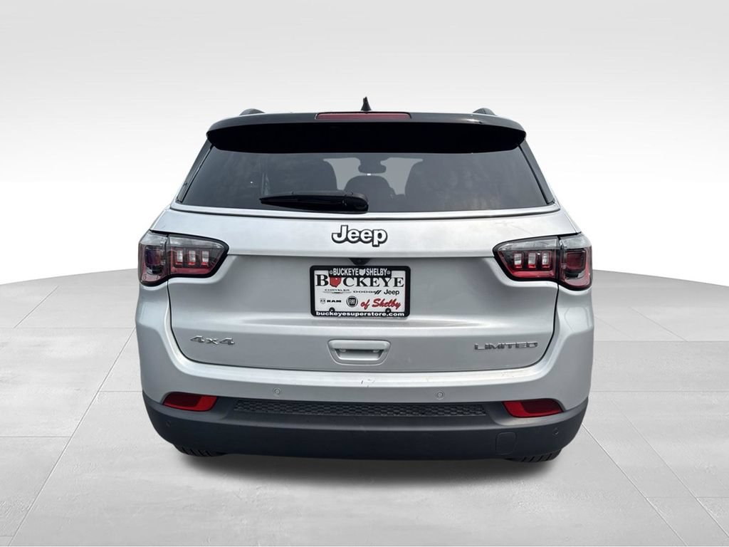 Certified 2025 Jeep Compass Limited AWD/4WD image 5