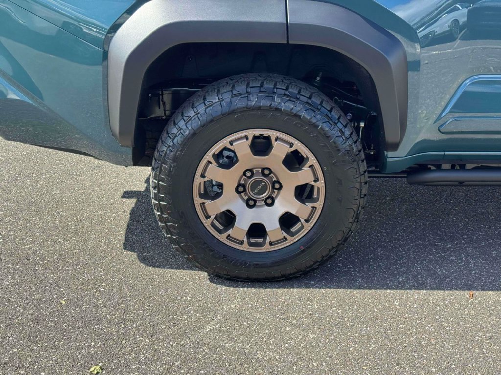 Certified 2026 Toyota 4Runner Trailhunter AWD/4WD image 10