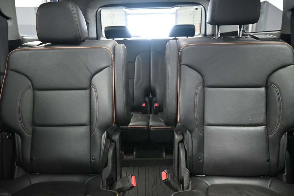Used 2023 GMC Acadia AT4 w/ Preferred Package AWD/4WD image 26