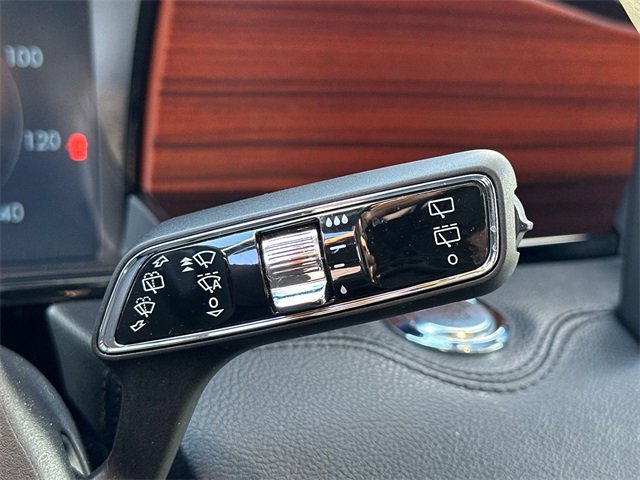 Used 2024 Lincoln Navigator L Reserve image 10