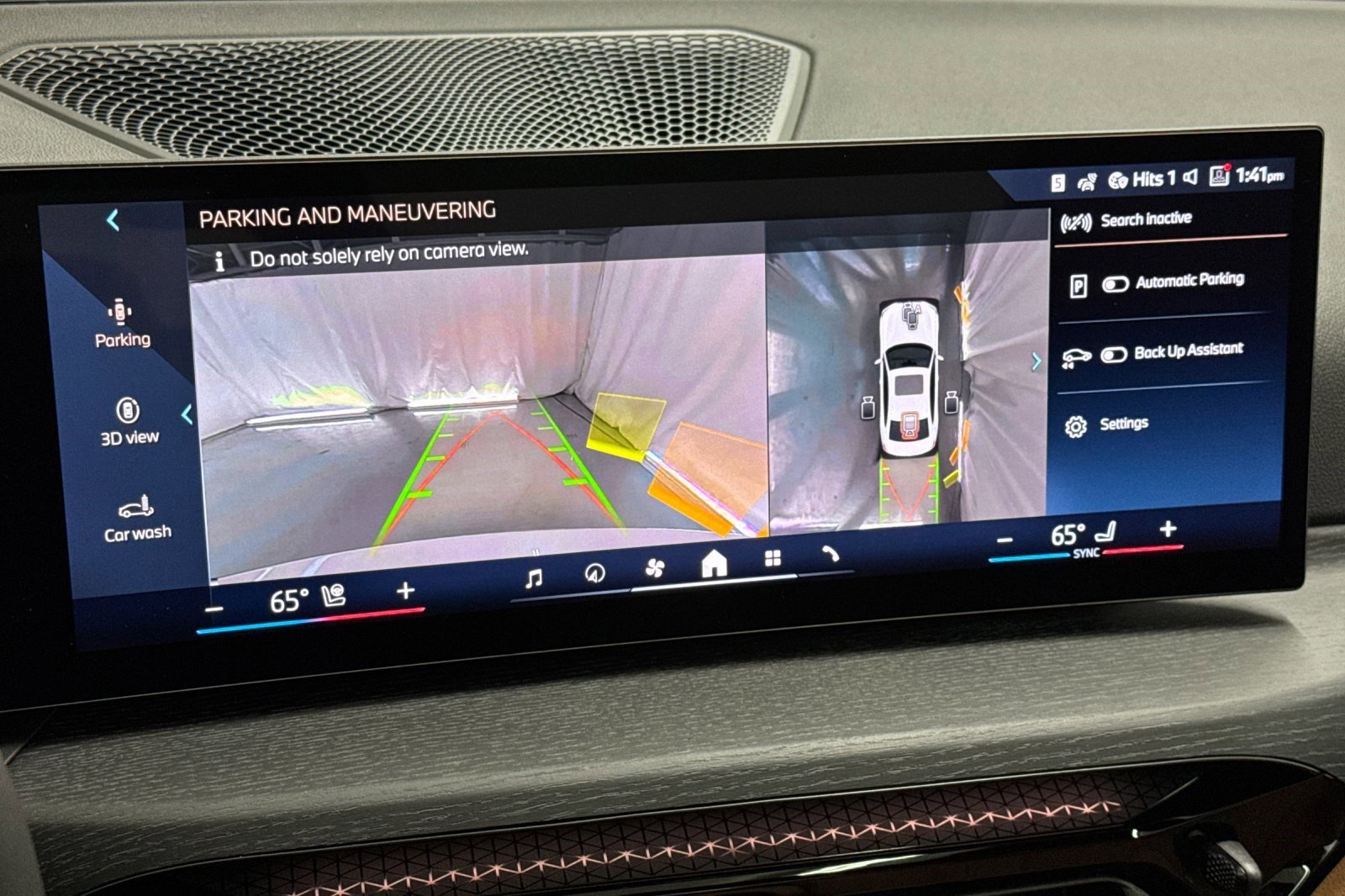 New 2026 BMW 330i Sedan w/ Convenience Package image 25