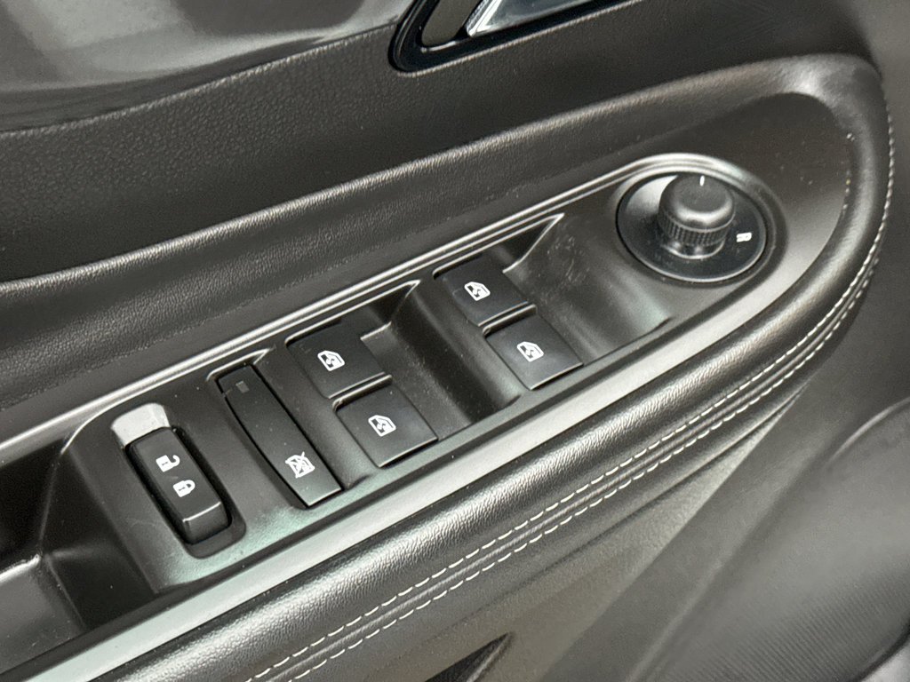 Used 2022 Buick Encore Preferred w/ Safety Package II image 12