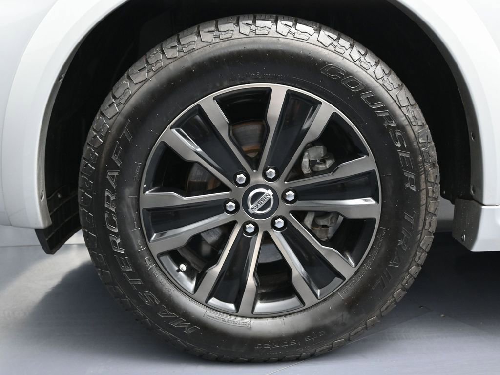 Used 2019 Nissan Armada Platinum w/ Captain's Chairs Package RWD image 13