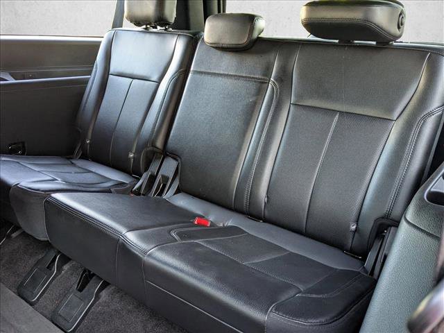 Used 2020 Ford Expedition Max XLT w/ Equipment Group 202A image 19