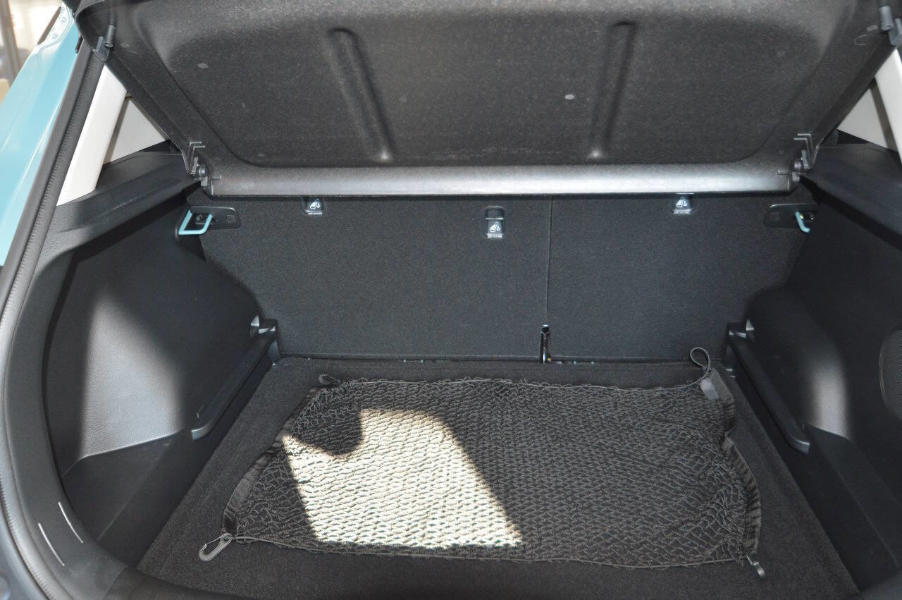 Used 2026 Kia Seltos SX w/ SX Sunroof Package image 18