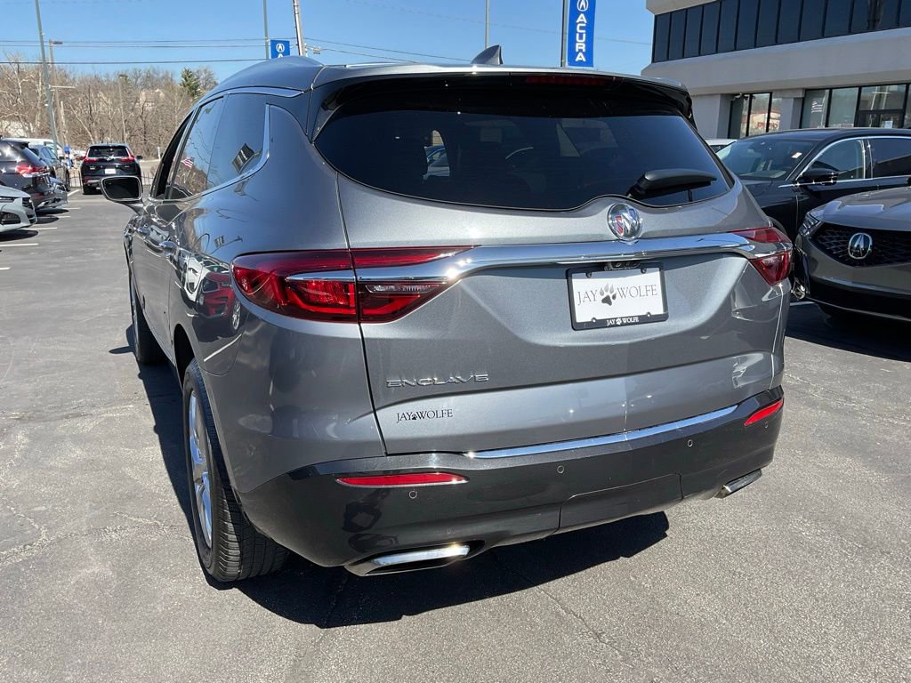 Used 2020 Buick Enclave Premium w/ Surround and Sites Package image 6