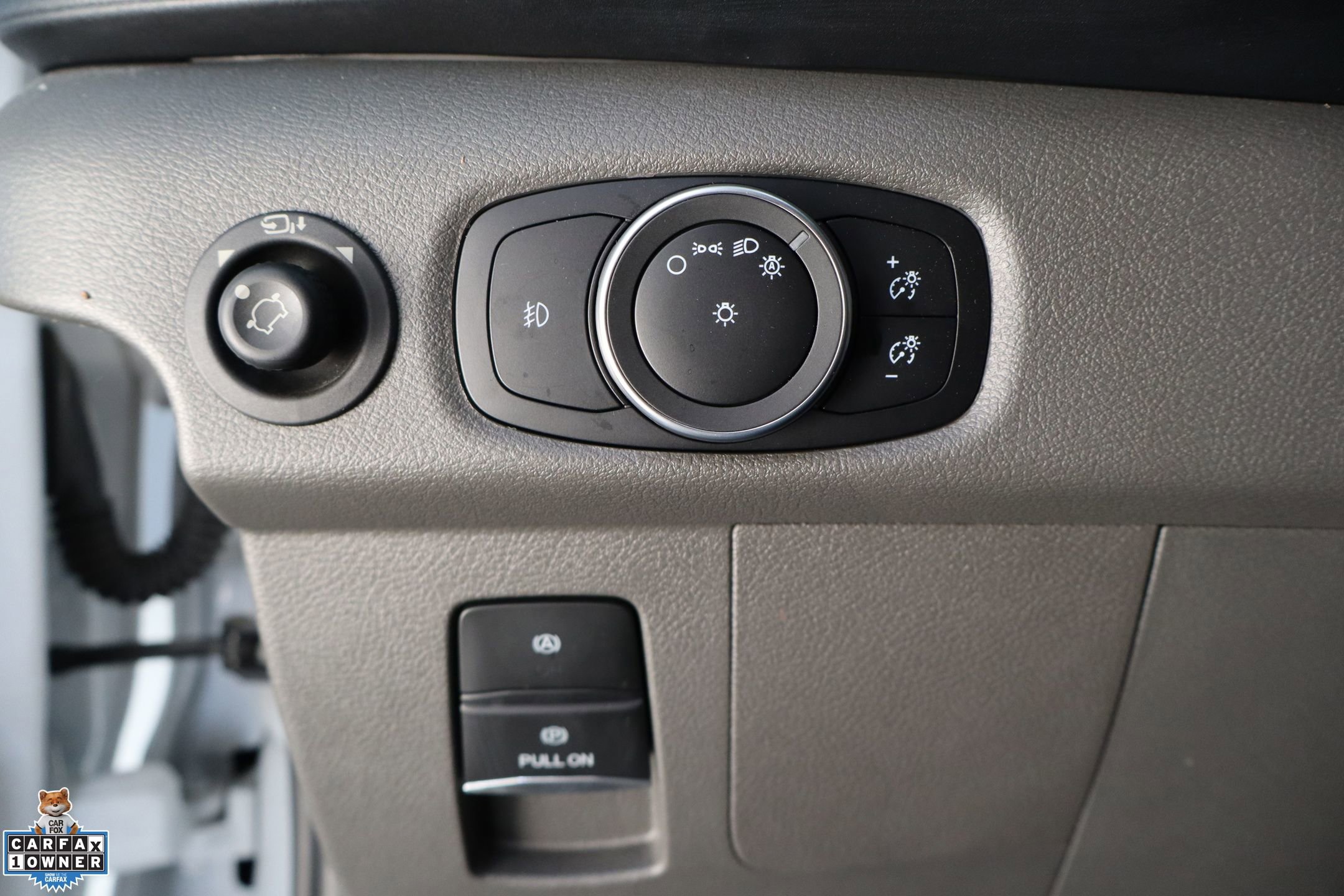 Used 2023 Ford Transit 350 XLT image 12