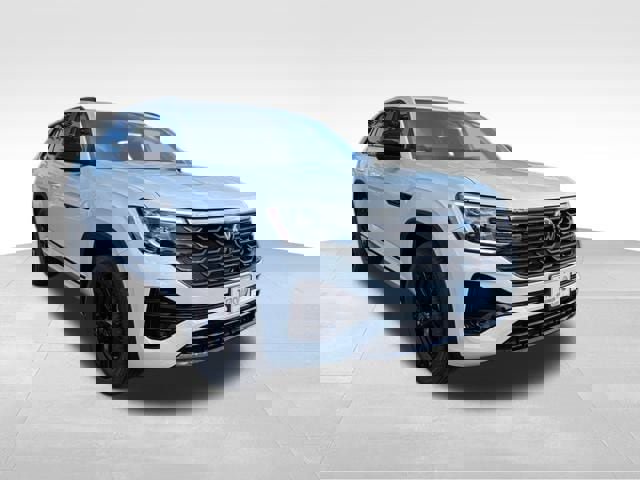 New 2026 Volkswagen Atlas Cross Sport SEL R-Line image 1