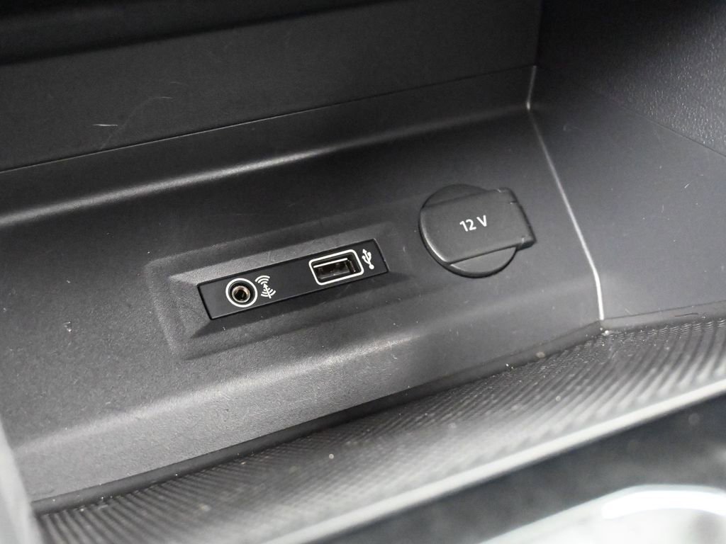 Used 2018 Volkswagen Atlas SEL Premium image 30