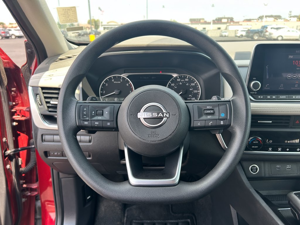 Used 2023 Nissan Rogue SV AWD/4WD image 19